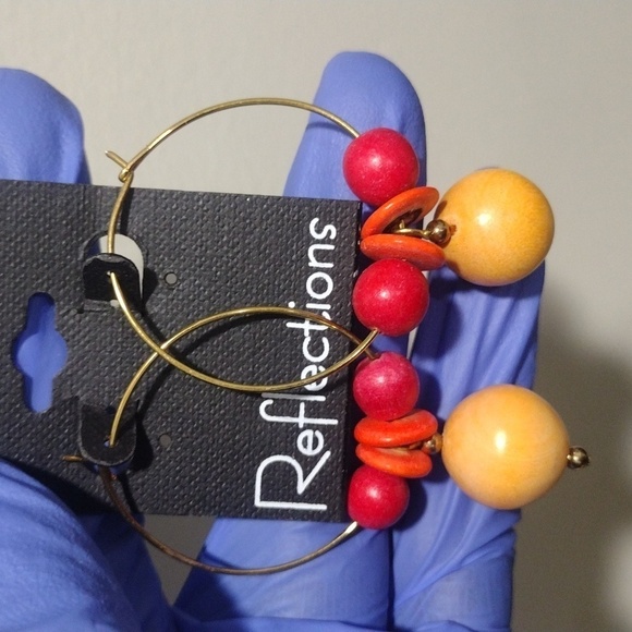 Women's Stunning Gold tone Colorful Beaded Hoop Drop Dangle Earrings, 2-inch - Picture 3 of 5